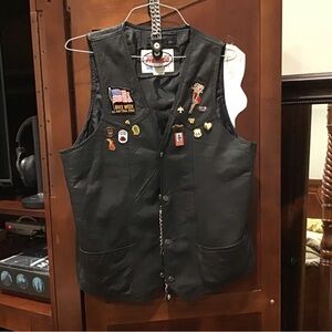 Men’s Leather Vest!